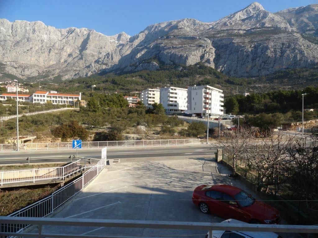 Apartments Anica & Gabriela Makarska Exterior photo